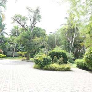 Hotel Bandu River Inn
